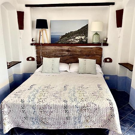 Casa Vacanze A Lea L'Ua Finale Ligure Szoba fotó