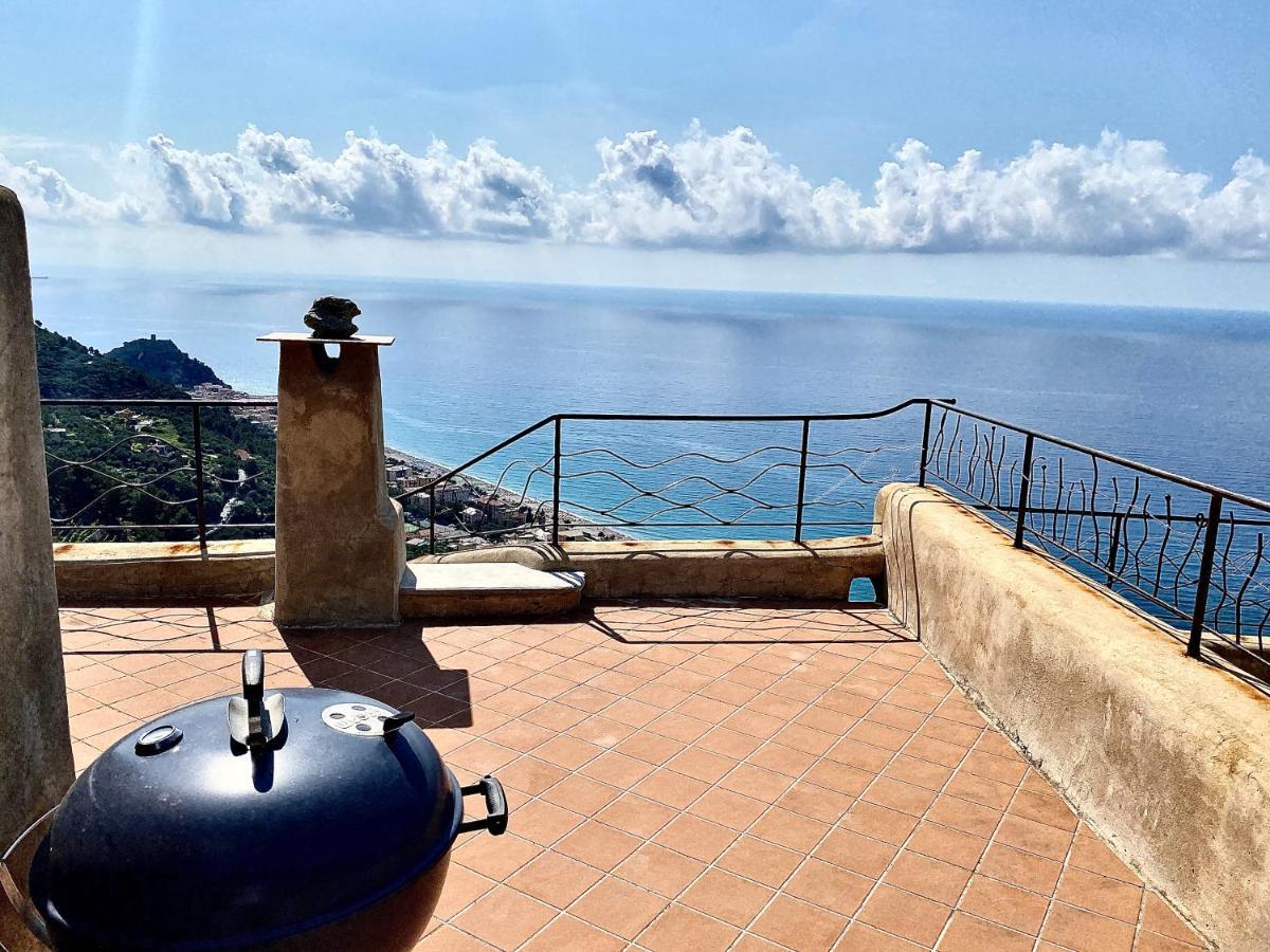 Casa Vacanze A Lea L'Ua Finale Ligure Kültér fotó