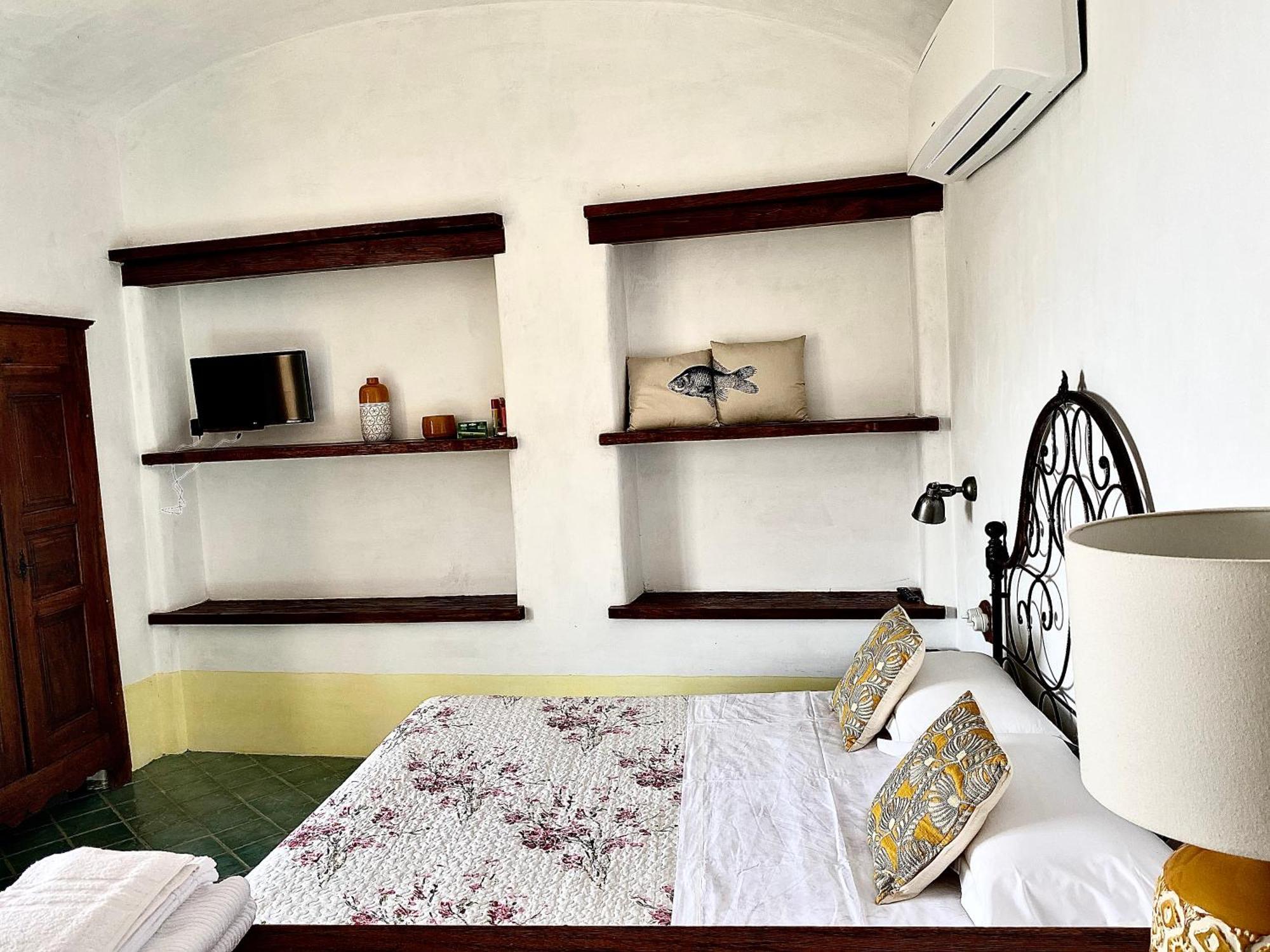 Casa Vacanze A Lea L'Ua Finale Ligure Szoba fotó